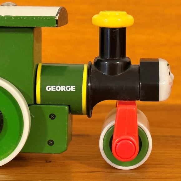 Thomas The Tank Engine GEORGE STEAMER & DUMPER - Picture 2 of 11